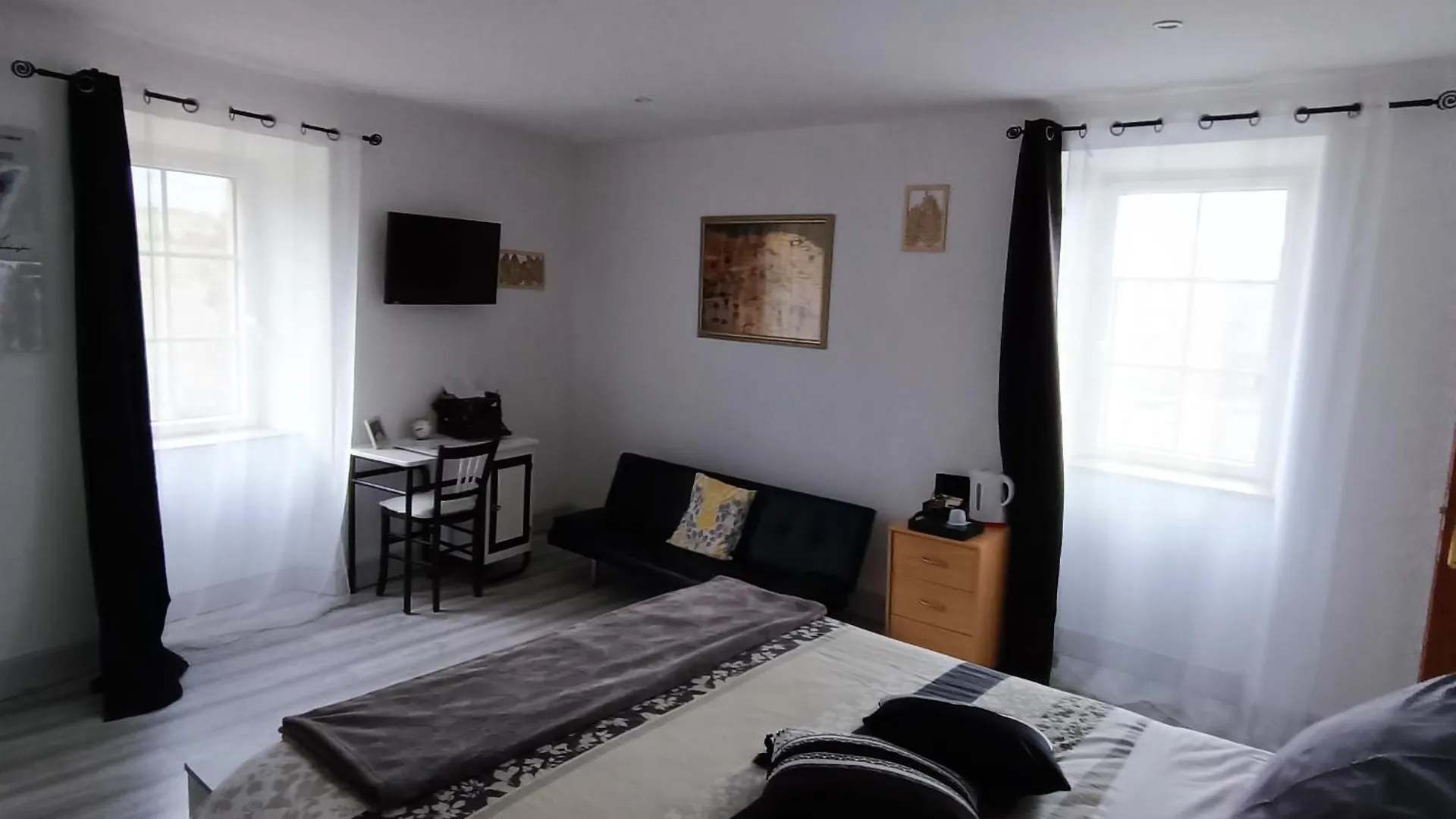 La Douce Parenthese B&B Entre Bois Et Champs 3 Chambres-Accueil Motards Montirat  0*, Montirat (Tarn) France
